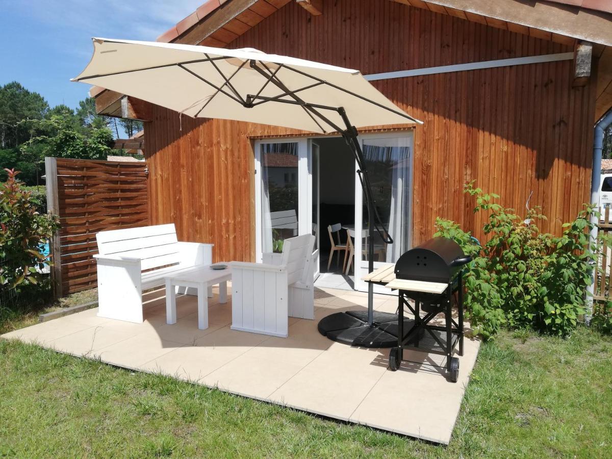Appartement Proche Lac Et Plage Léon Esterno foto